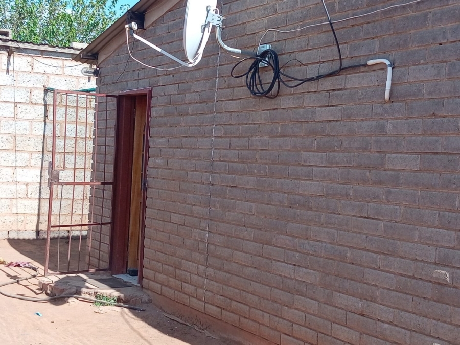 2 Bedroom Property for Sale in Rodenbeck Free State